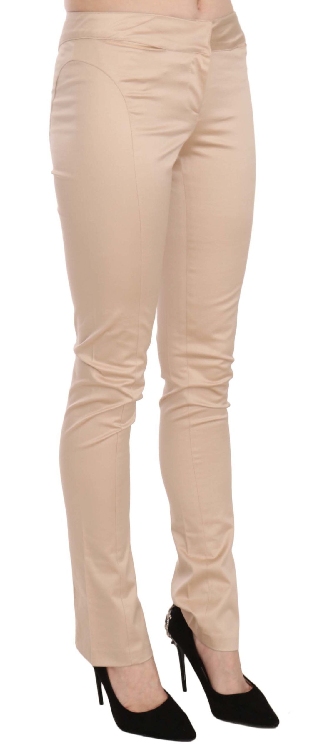 Elegante cremefarbene Skinny-Hose mit niedriger Taille