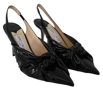 Elegante schwarze Pumps mit spitzer Spitze aus Leder