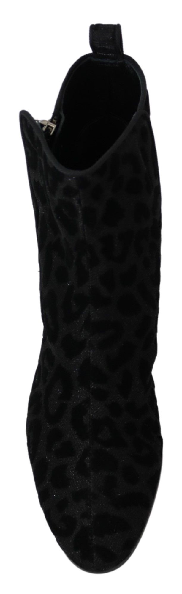 Elegante schwarze Stiefel mit Leopardenmuster