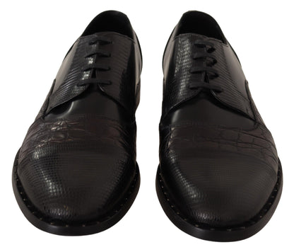 Elegante schwarze Derby Oxford Wingtips