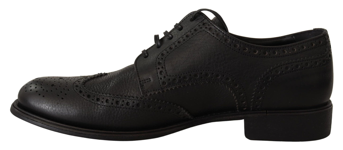 Elegante Derby-Schuhe aus schwarzem Leder mit Flügelkappe