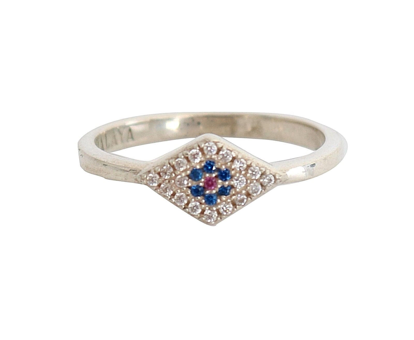 Eleganter silberner Ring mit CZ-Kristallen