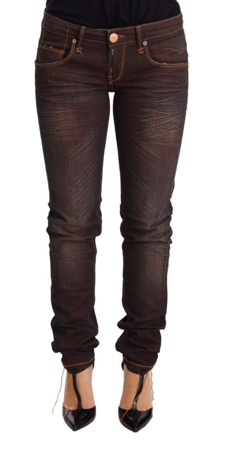 Schicke Skinny Jeans mit niedriger Taille in Braun