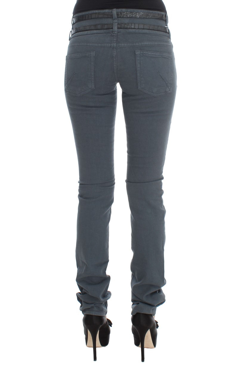 Schlanke Slim Fit italienische Jeans in schickem Blau