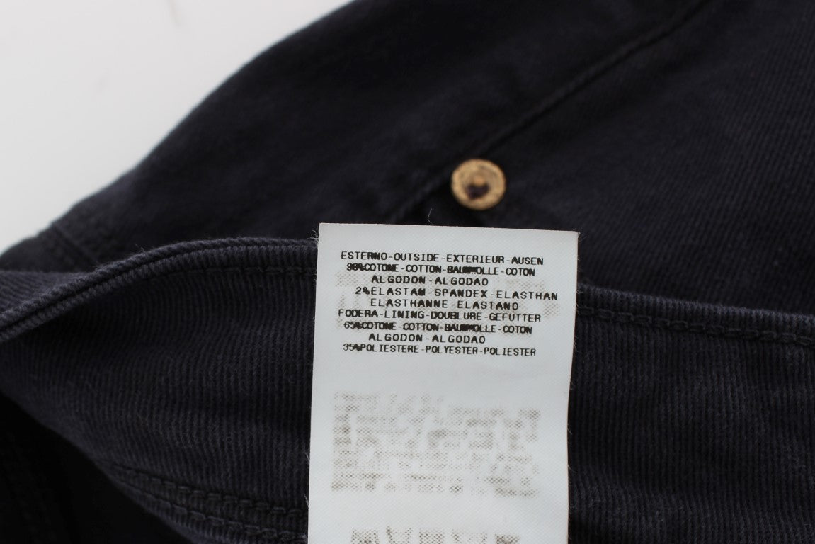 Schicke, lässig geschnittene italienische Designer-Jeans