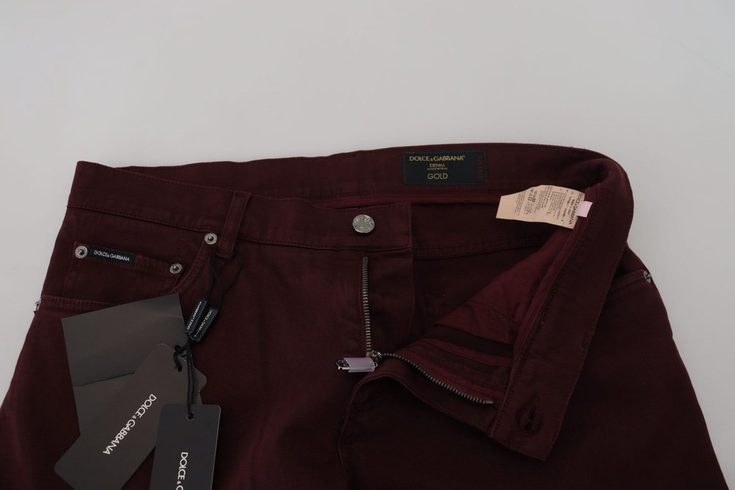 Slim Fit Bordeaux Jeans - Italienischer Luxus