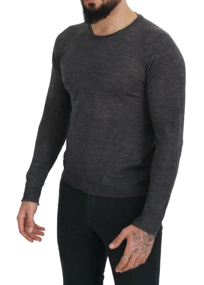 Eleganter, grauer Pullover mit Rundhalsausschnitt