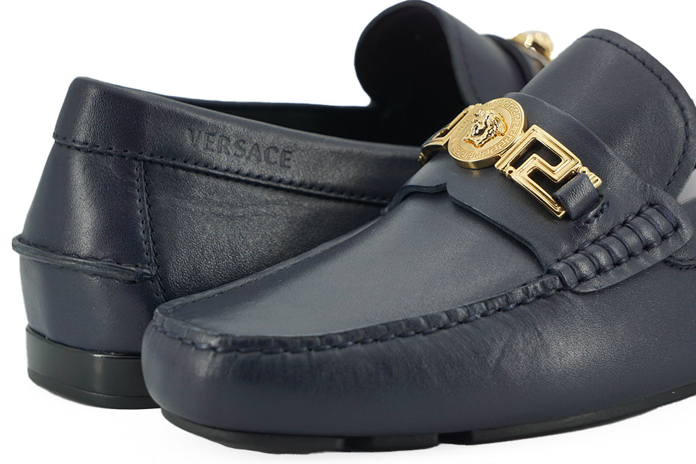 Elegante Loafer aus Kalbsleder in Marineblau