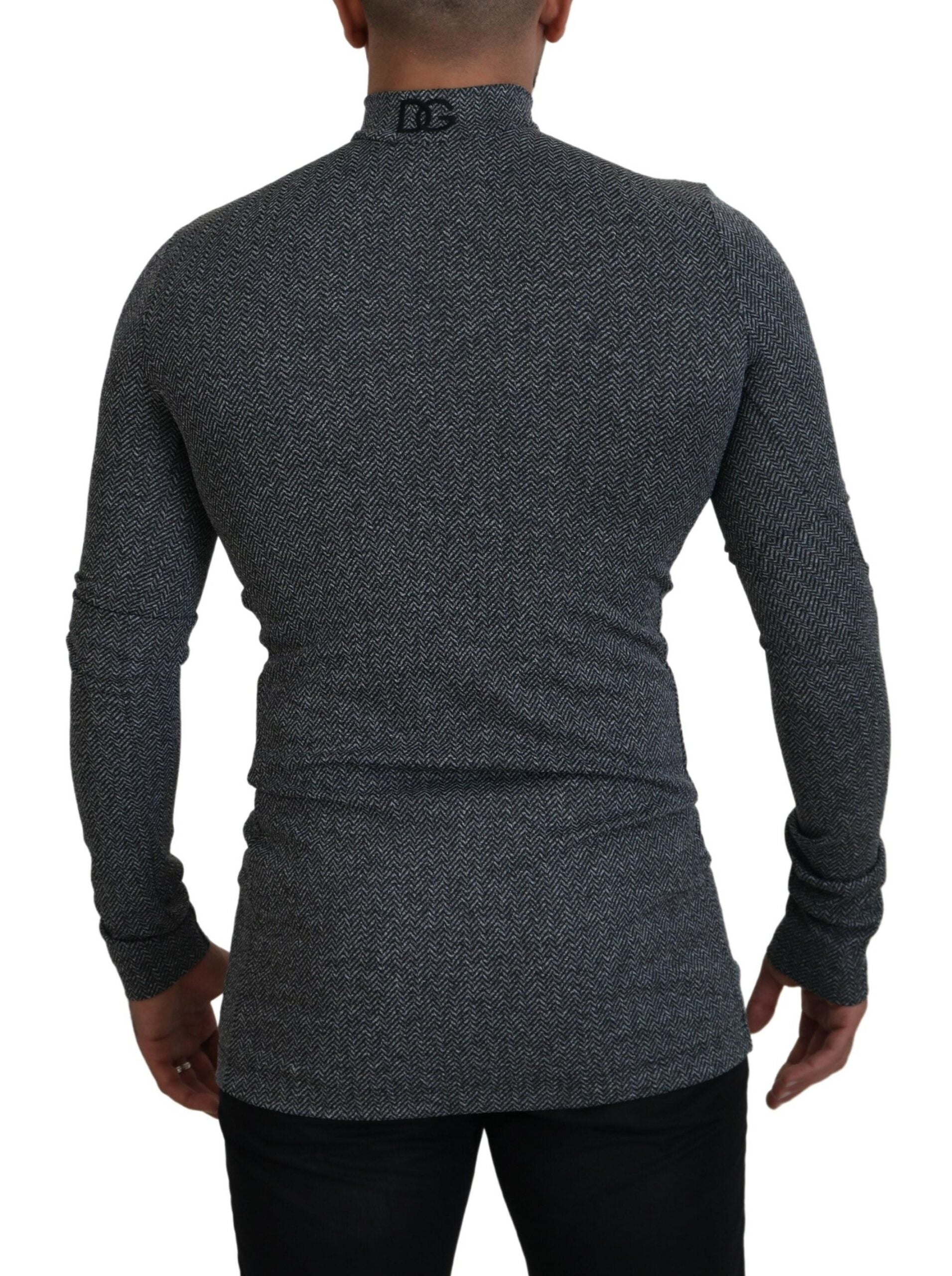 Eleganter dunkelgrauer Pullover