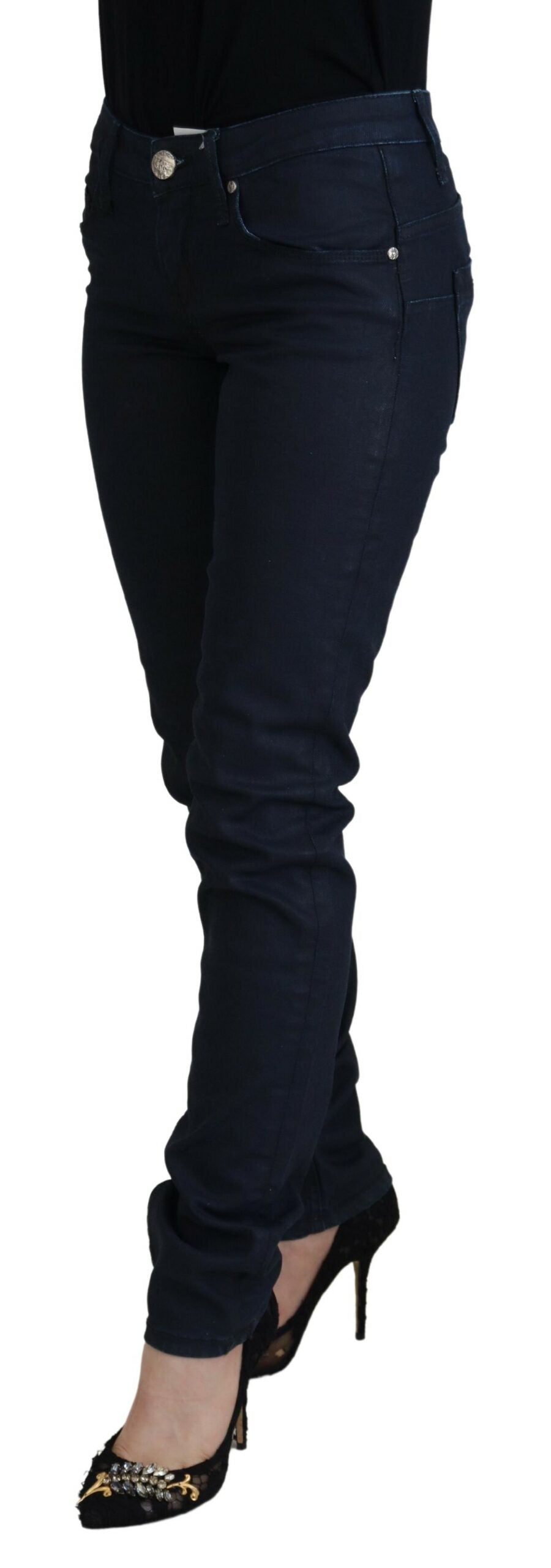 Schicke Skinny-Denim-Extravaganz mit niedriger Taille