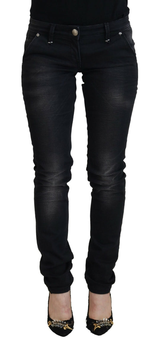 Schicke, schwarze, verwaschene Skinny Jeans mit niedriger Taille