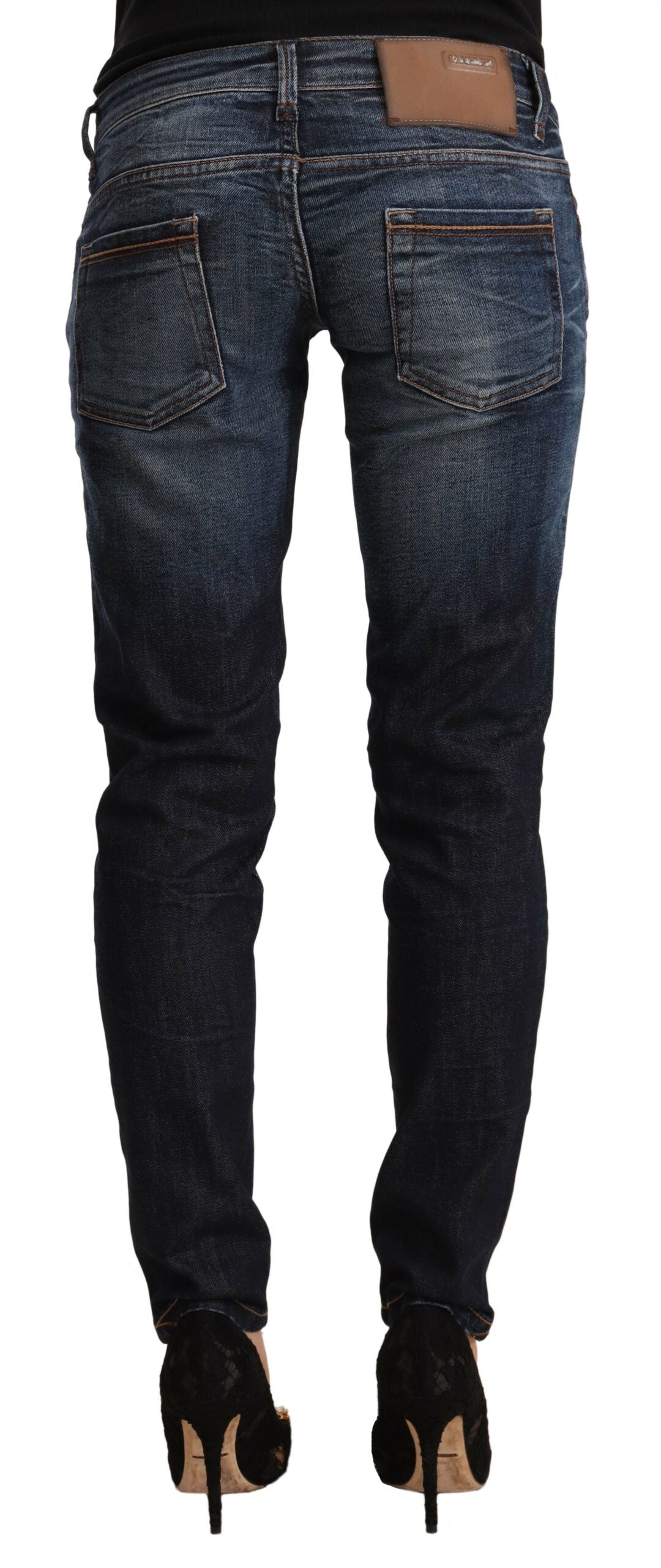 Schicke Slim Fit Jeans in verwaschenem Blau