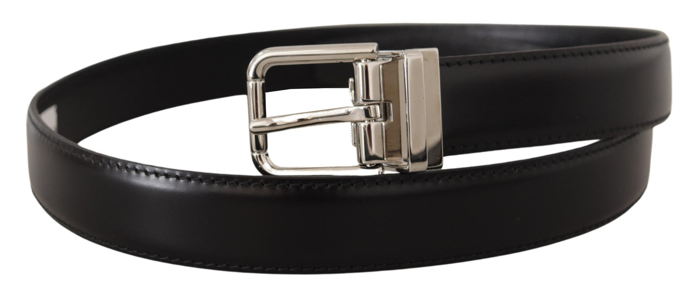 Sleek Black Leather Belt with Metal Buckle