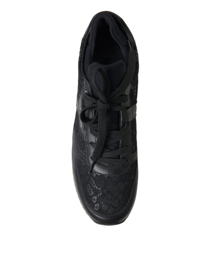 Elegante schwarze klassische Sneakers