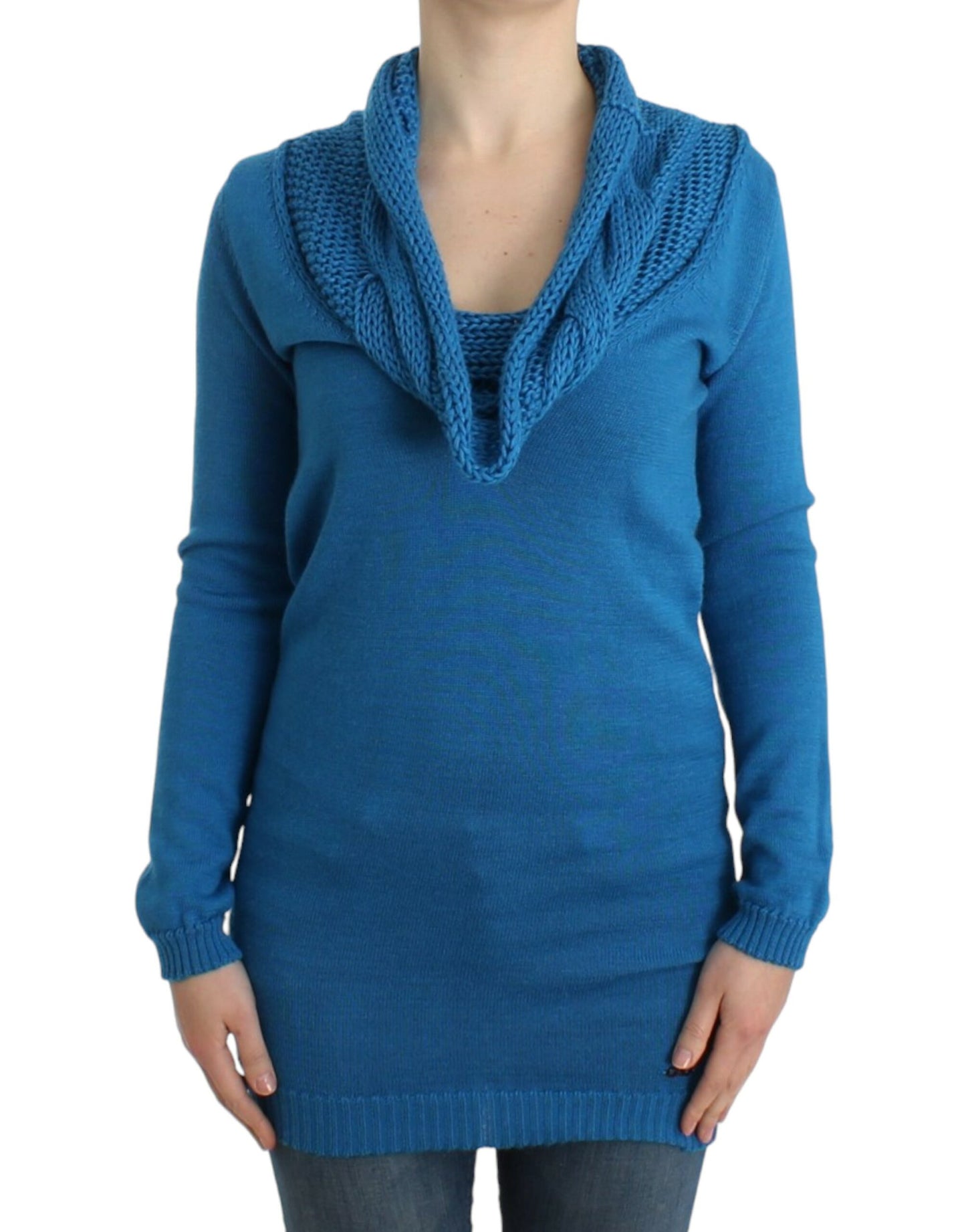 Schicker blauer Strickpullover mit Rundhalsausschnitt