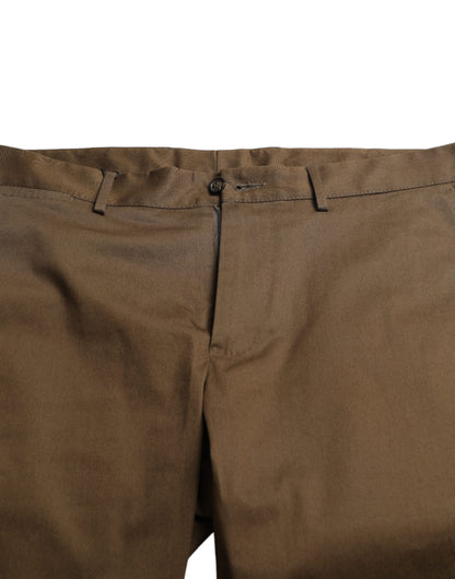 Schicke braune Bermudashorts mit Logodetail