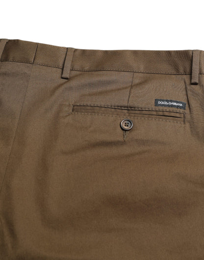 Schicke braune Bermudashorts mit Logodetail