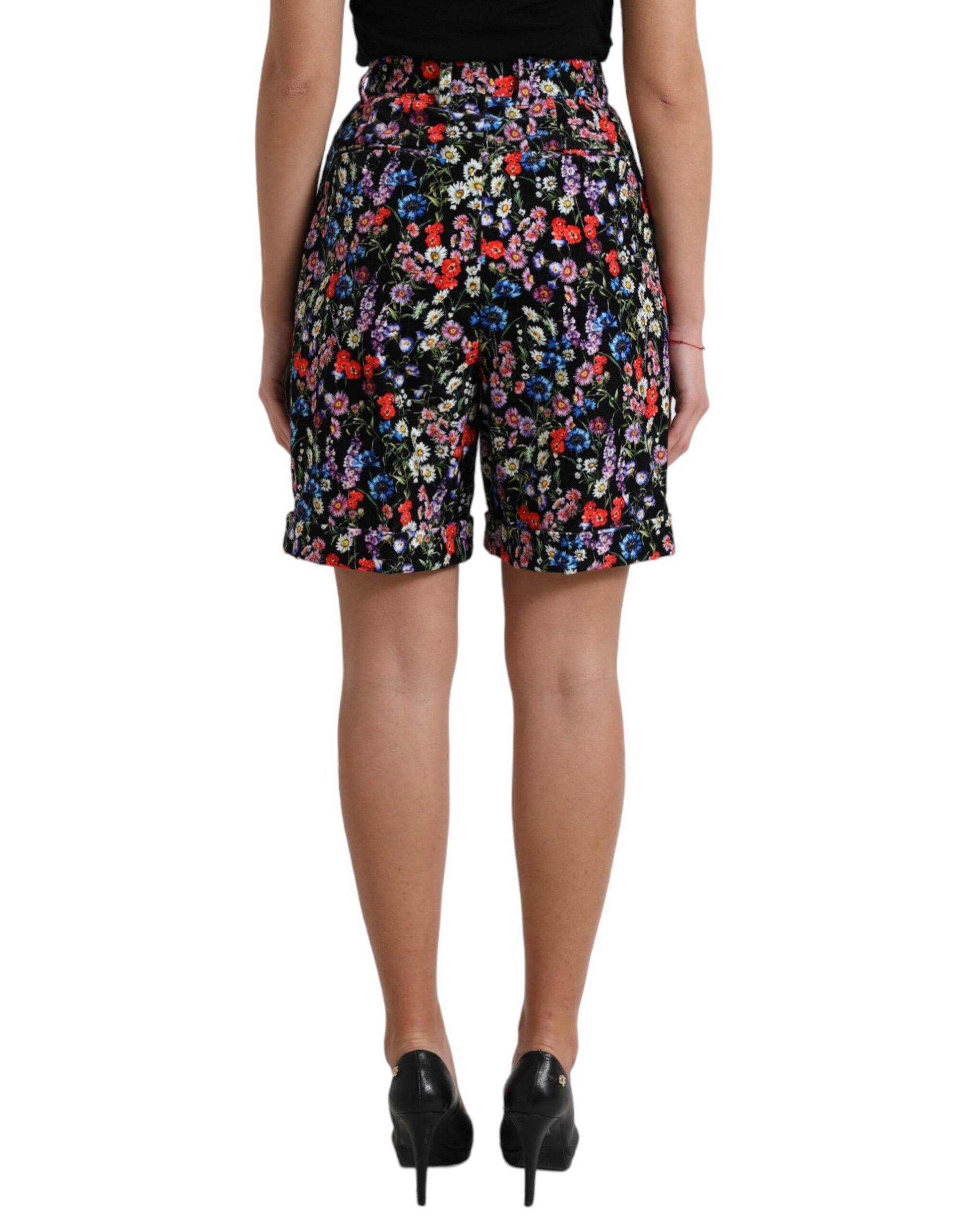 Schicke Hotpants-Shorts mit Blumenmuster und hoher Taille