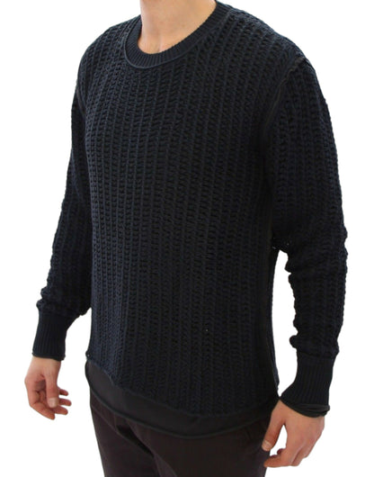 Eleganter blau-schwarzer Lagenpullover