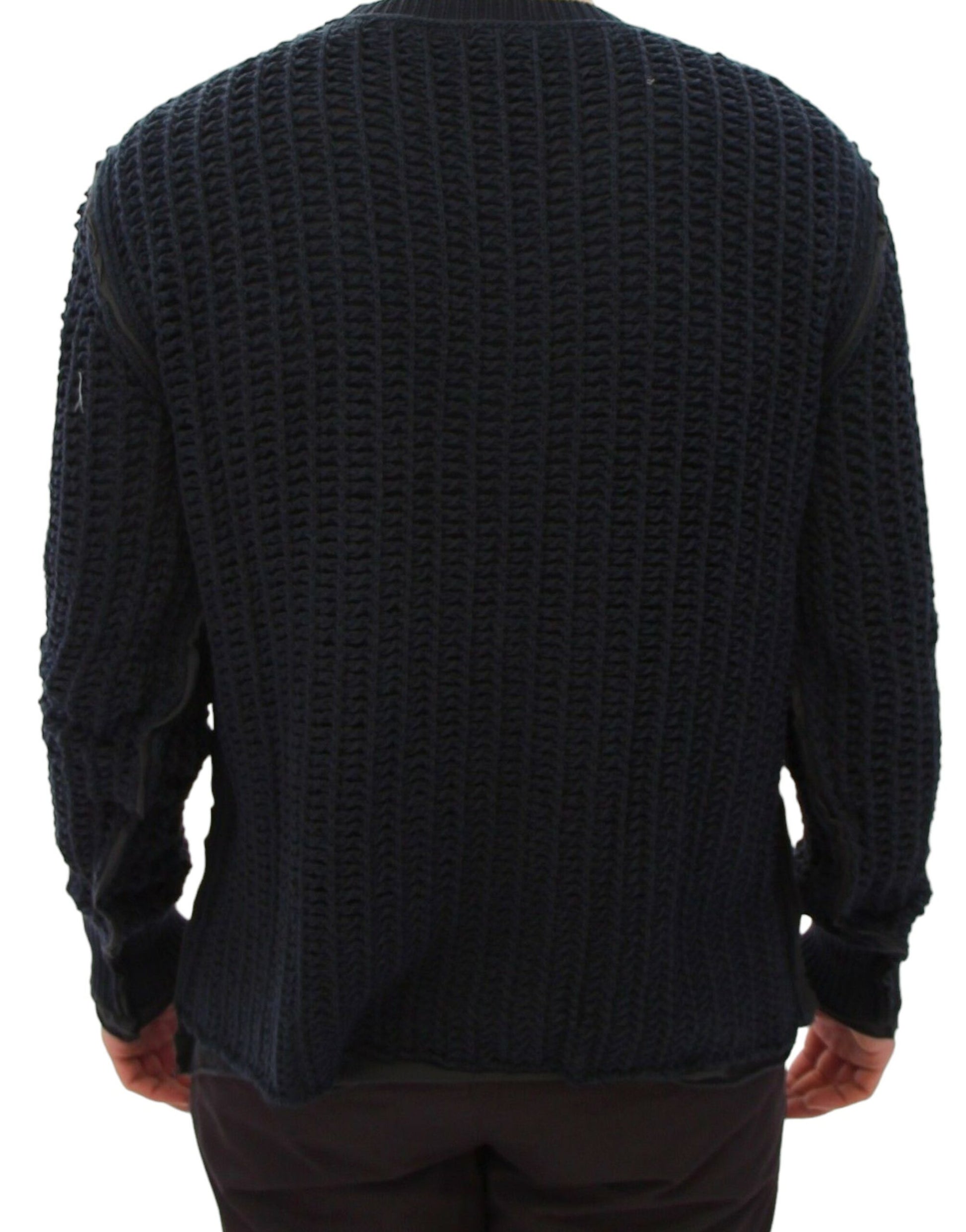 Eleganter blau-schwarzer Lagenpullover