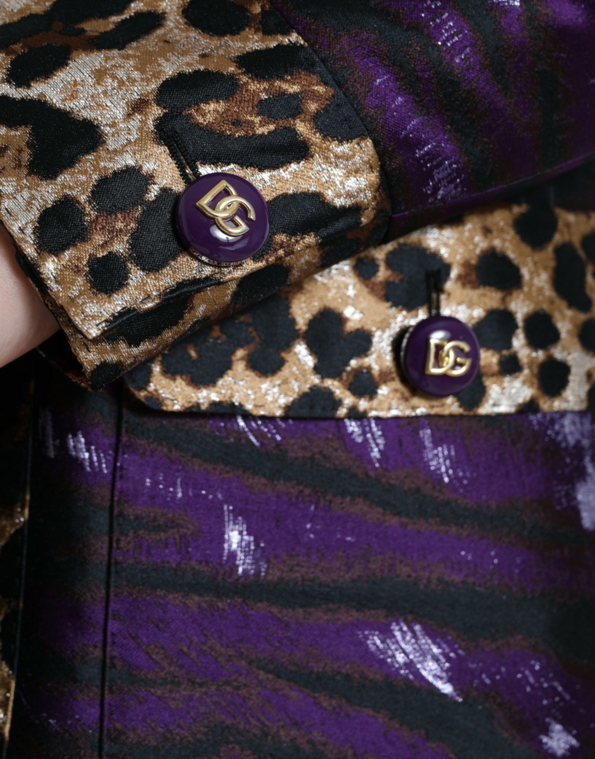 Exquisite Jacquard Trench With Tiger Motif