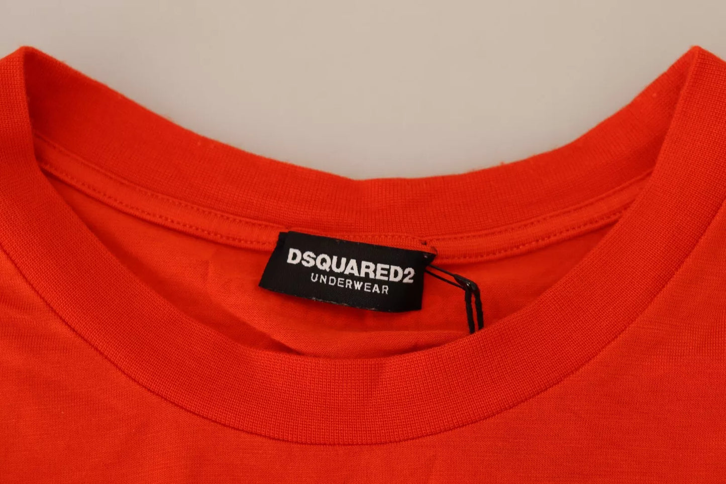 Oranges T-Shirt aus Modal mit kurzen Ärmeln und Rundhalsausschnitt