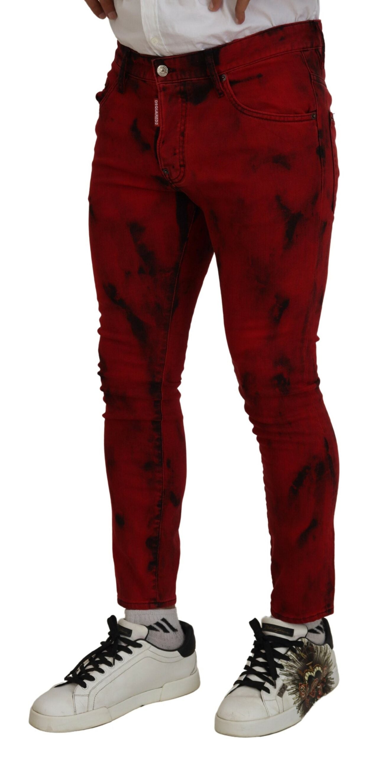 Rote, enge Jeans aus Baumwoll-Batikstoff