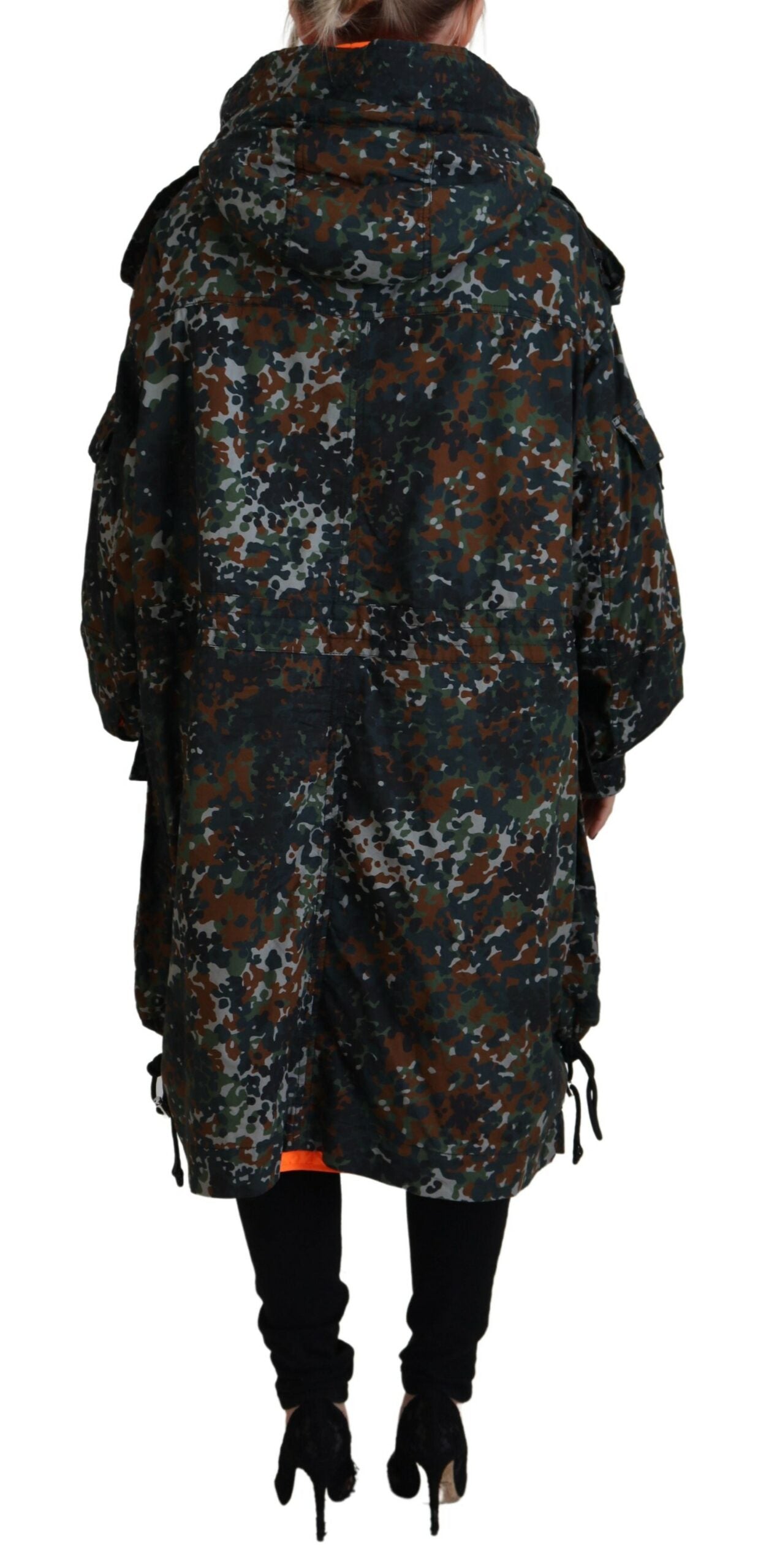 Grüne Parka-Jacke mit Kapuze und Camouflage-Print im Goth-Stil