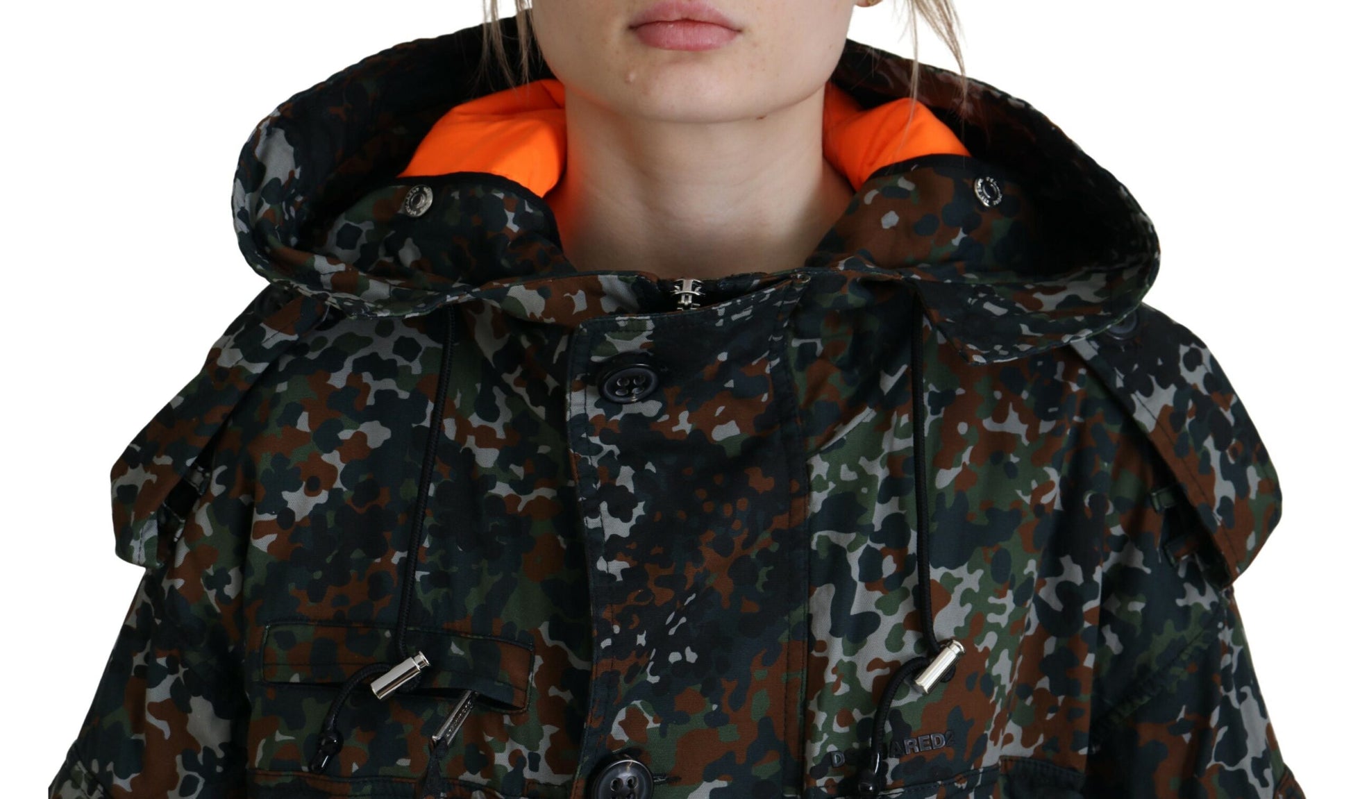 Grüne Parka-Jacke mit Kapuze und Camouflage-Print im Goth-Stil