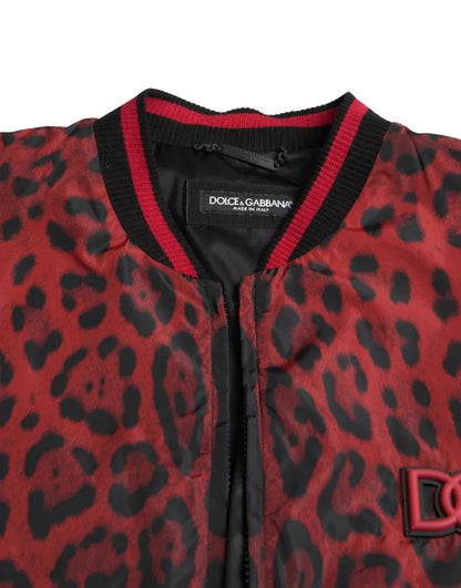 Rote Bomber-Kurzjacke mit Leopardenmuster