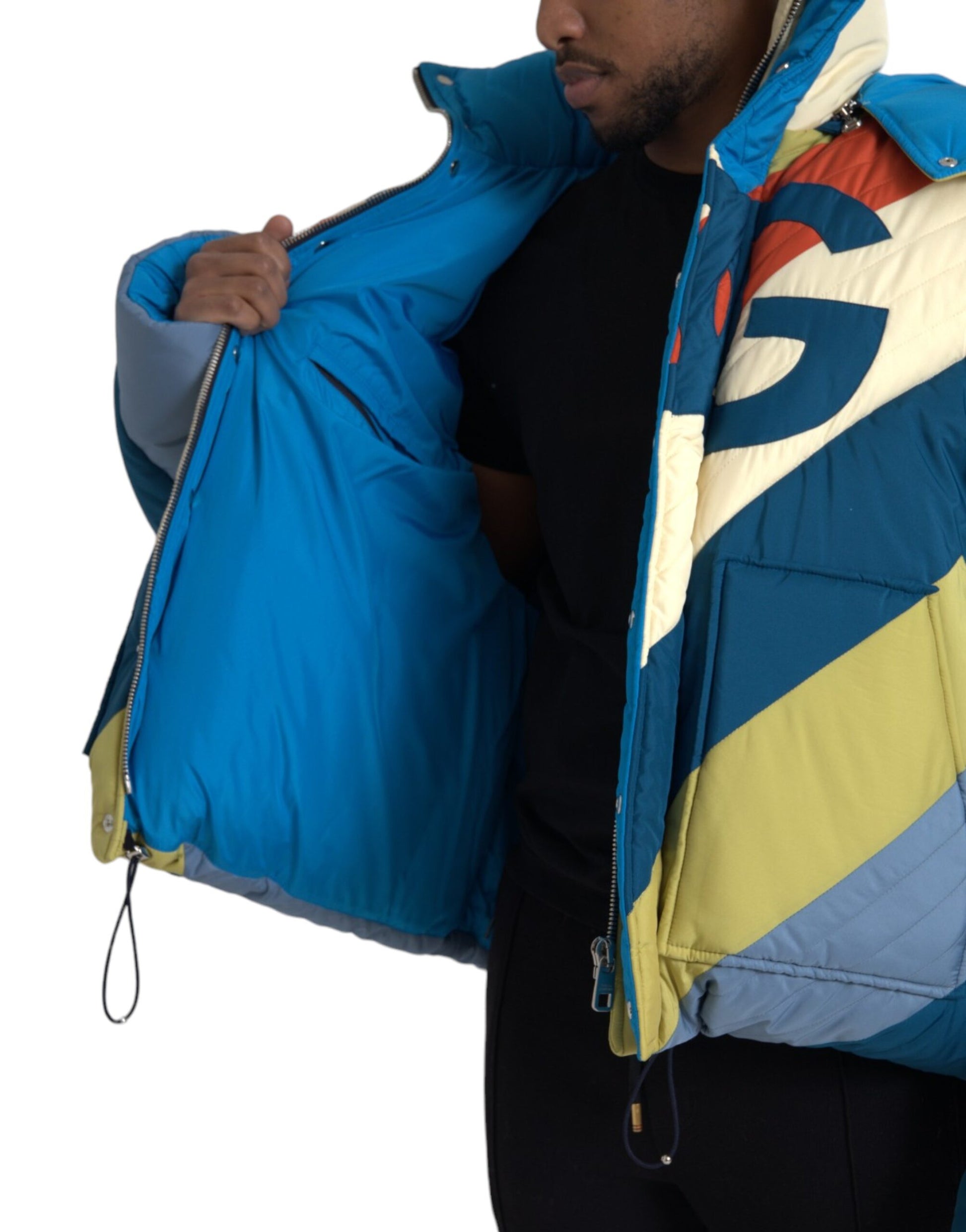 Mehrfarbige Puffer-Windjacke mit Logo