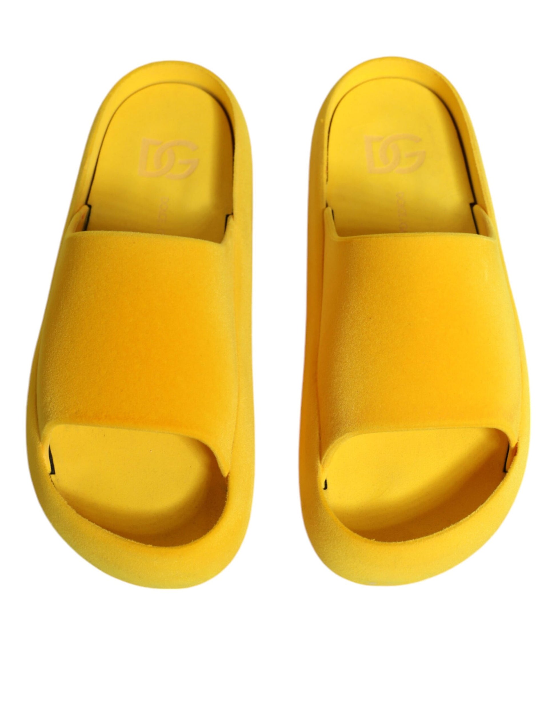 Gelbe Gummi-Sandalen mit Strandschuhen