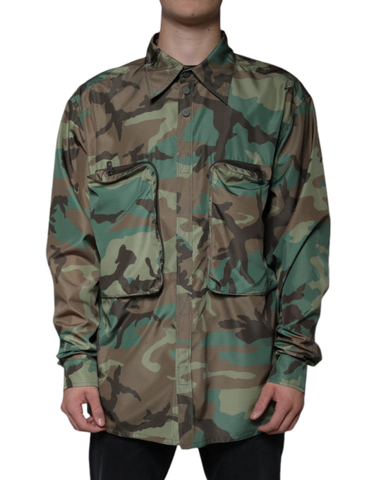 Mehrfarbiges Button-Down-Hemd mit Camouflage-Muster