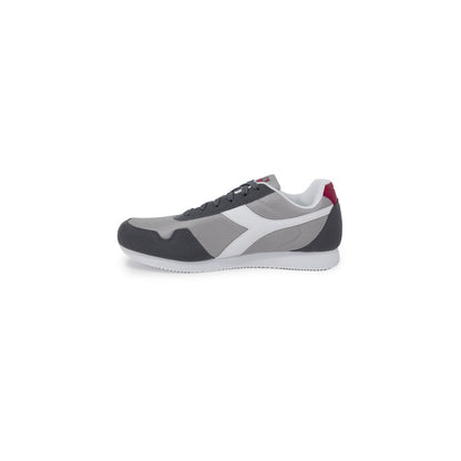 Grauer Polyester-Sneaker