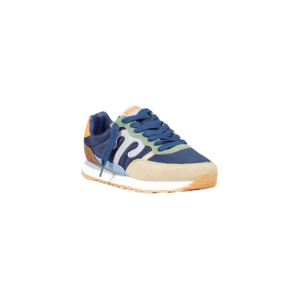 Blauer Wildleder-Sneaker