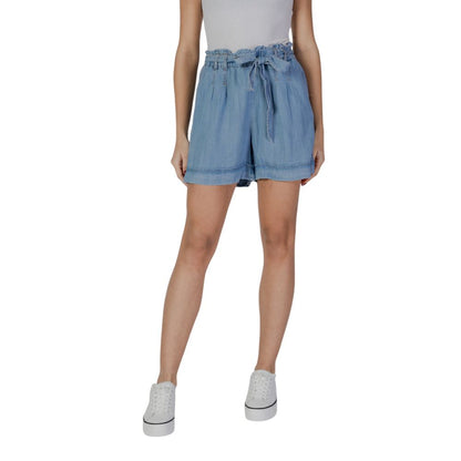 Hellblaue Shorts aus Lyocell