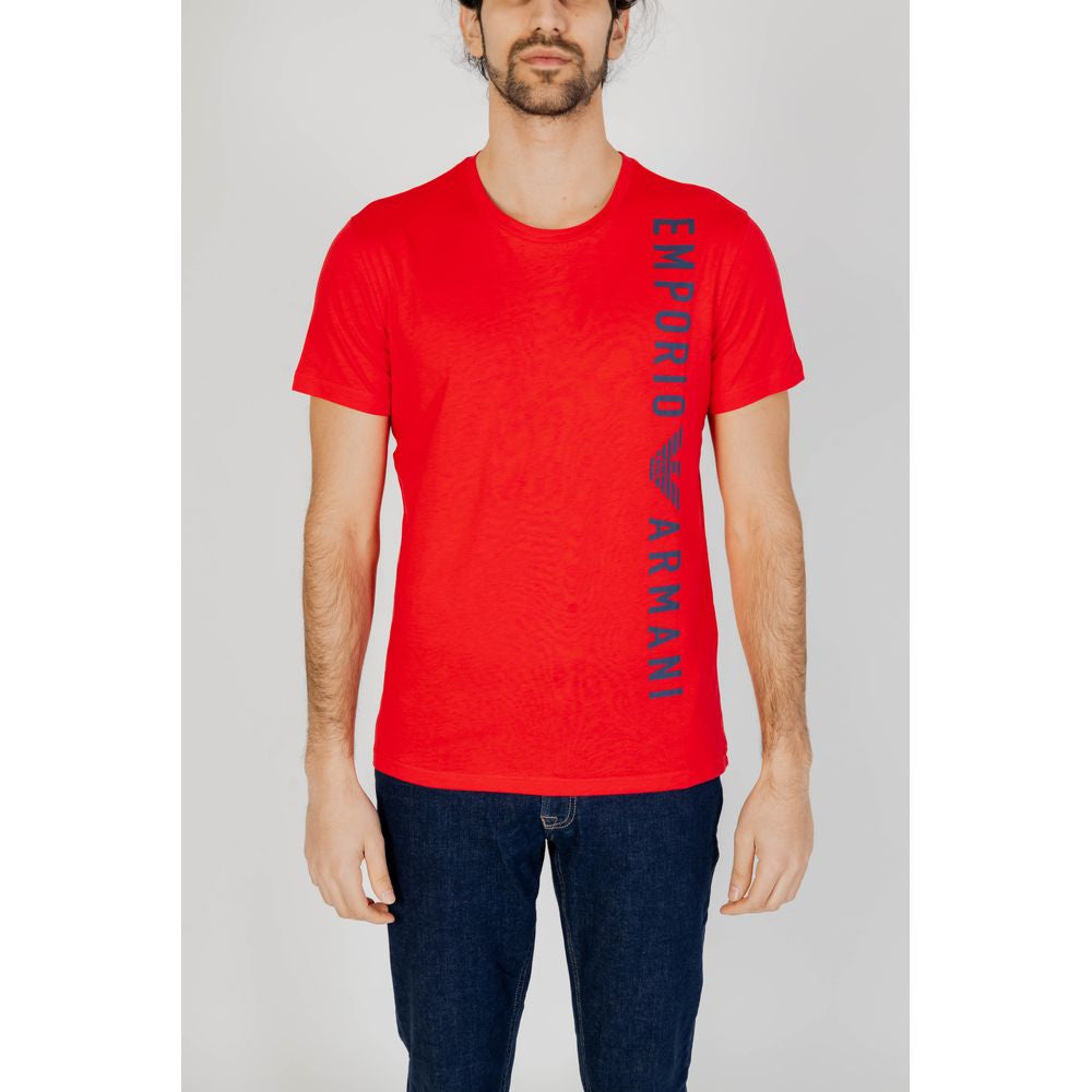 Rotes Baumwoll-T-Shirt