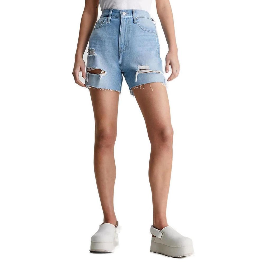 Hellblaue Shorts „BETTER Cotton INITIATIVE“