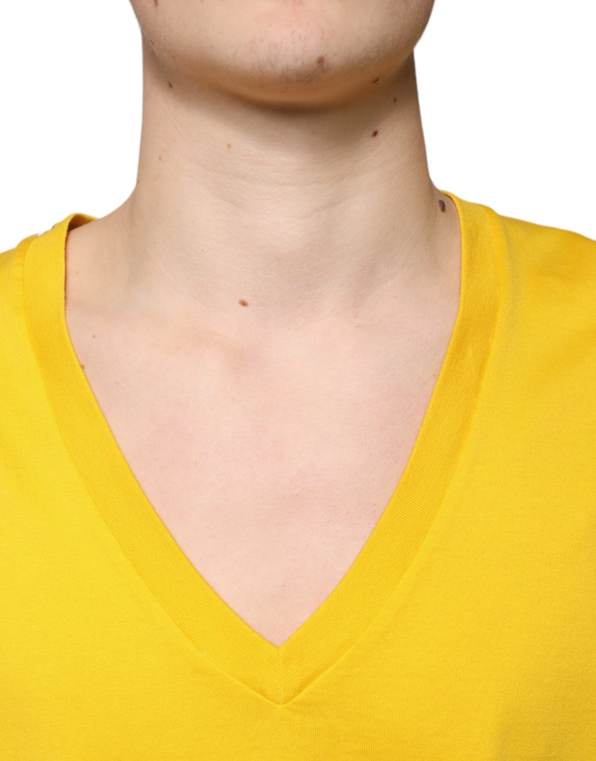 Yellow Cotton V-neck Short Sleeves T-shirt