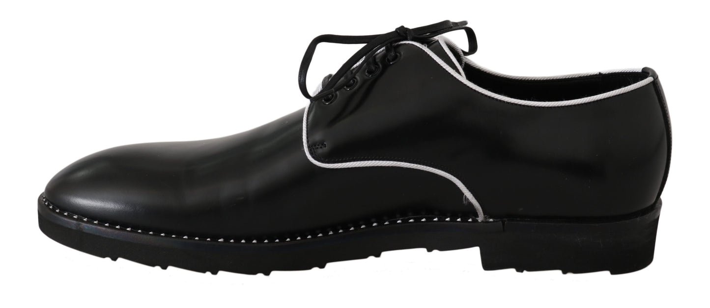 Elegante Derby-Schuhe aus schwarzem Leder